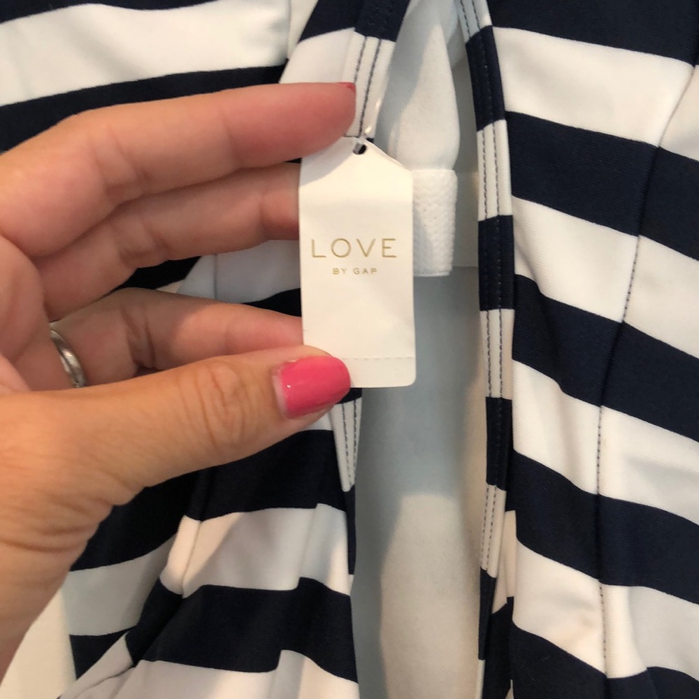 Bathing suit - Picture 4 of 4